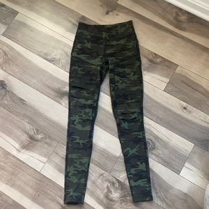 Jessica Simpson leggings. Small.